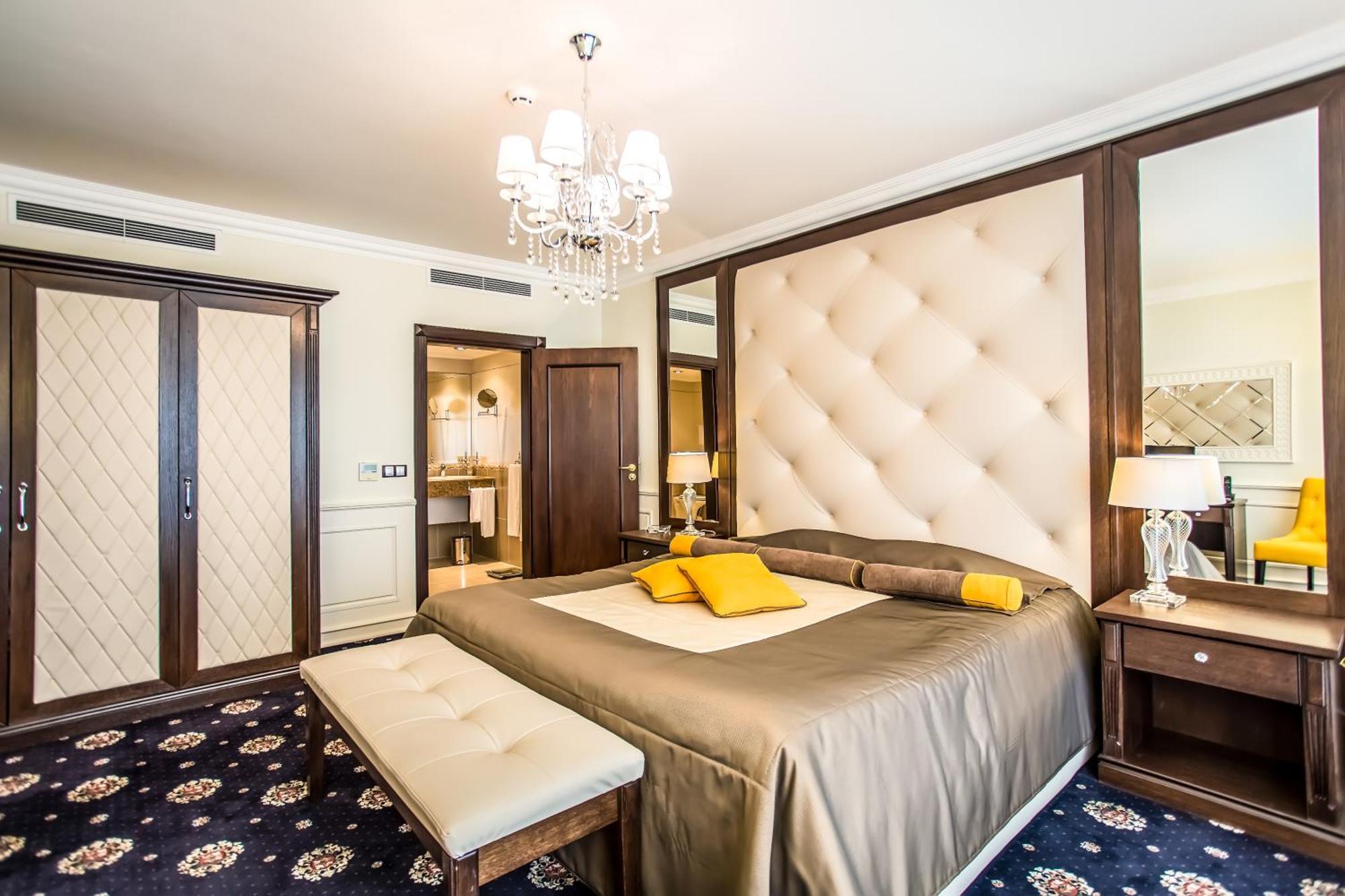 Hotel Palace Marina Dinevi Sveti Vlas Esterno foto